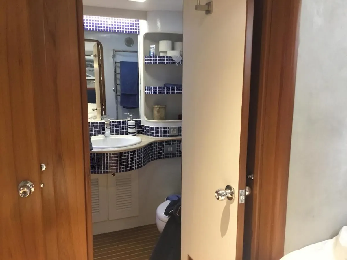 The Boathouse Apartment Malaga 0*,